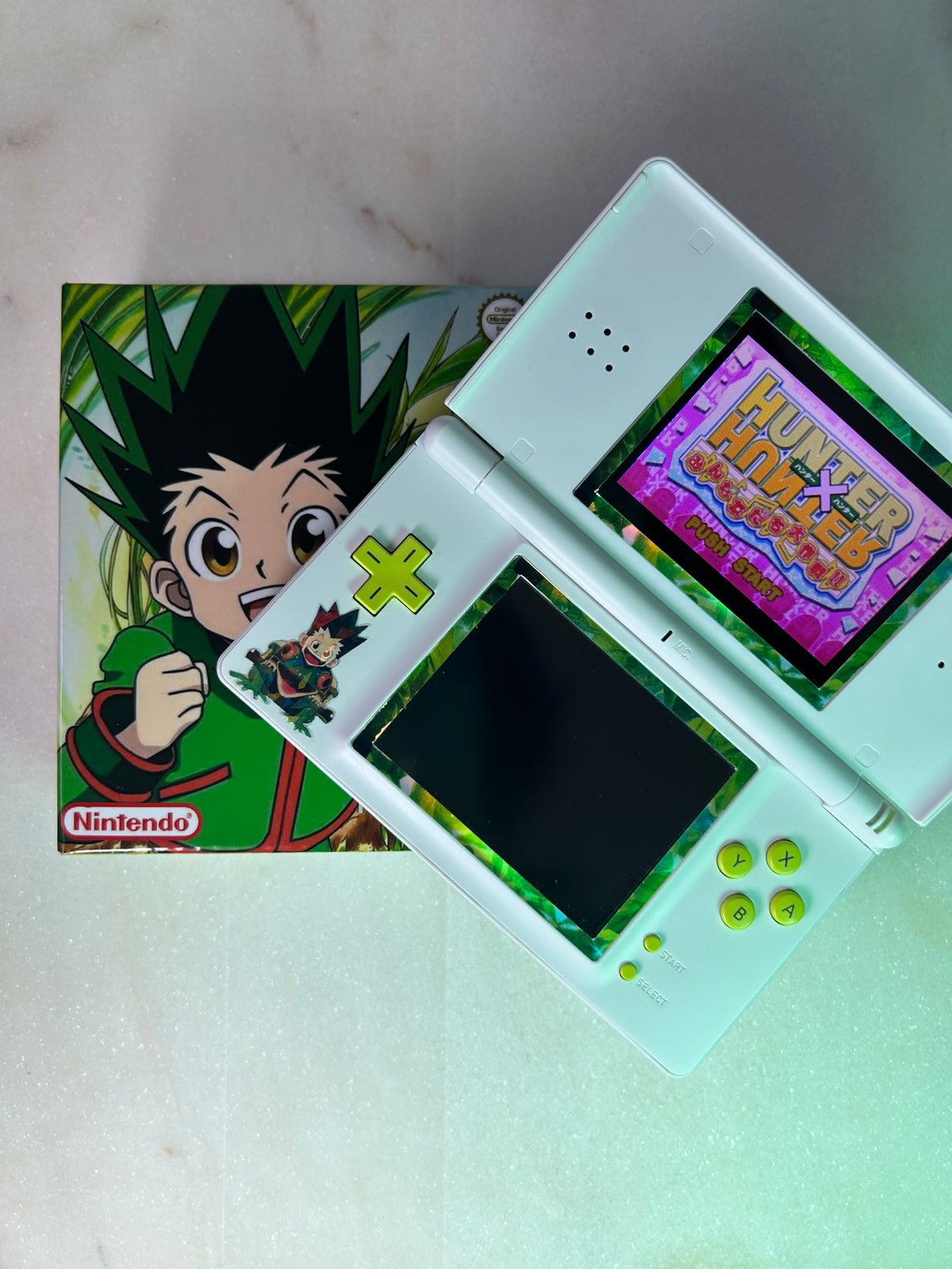 Nintendo DS Lite - Gon Freeccs: Hunter x Hunter Limited Edition